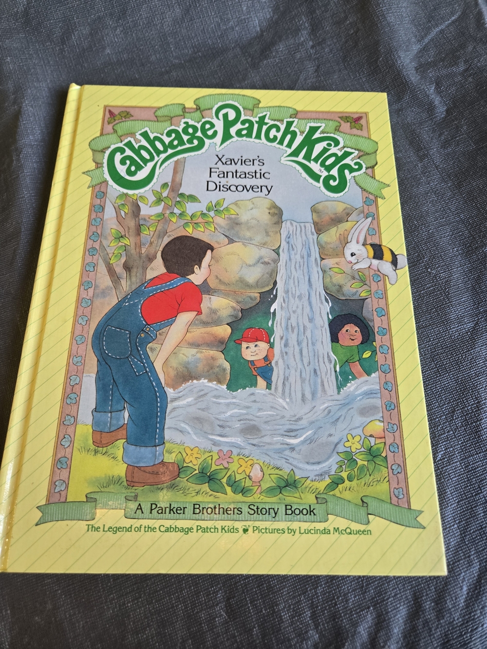 Cabbage Patch Kids Vintage Xavier's Fantastic Discovery -Yellow Cover Story Book